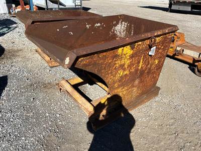 Dumping Hopper