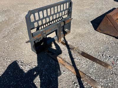48” Skid Steer Pallet Forks