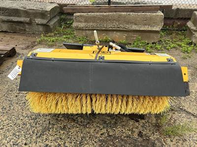 MB 48" Broom