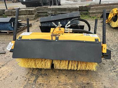 MB 48" Broom