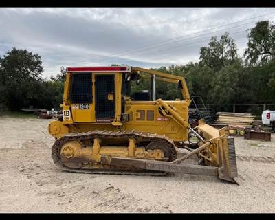 1965 Caterpillar D6C 76A Dozer - HYSTER COMPANY Blade