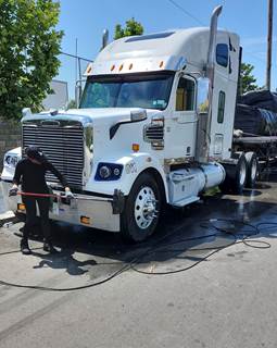 2013 Freightliner Coronado 122 Hauler Truck