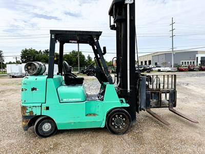 Mitsubishi FGC40K Cushion Tire Forklift - 8000lb Capacity, 35ft Lift Height