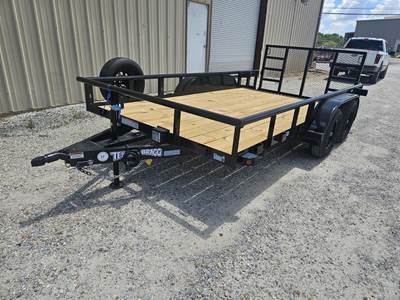Texas Bragg 14x83 Tandem Axle Steel Tag Trailer - Fixed Axle