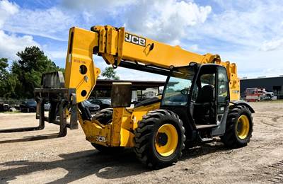 JCB 512-56 Telehandler - 12000lb Capacity, 56ft Lift Height
