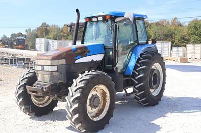 2005 New Holland TM140 Tractor