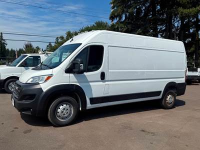 RAM ProMaster Cargo Van - Automatic