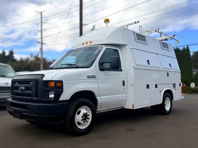 Ford E-Series Box Truck - Automatic