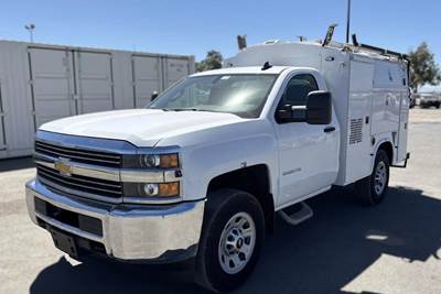Chevrolet Silverado 3500HD Mechanic / Service Truck