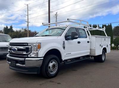 Ford F-350 Crew Cab Mechanic / Service Truck - Automatic