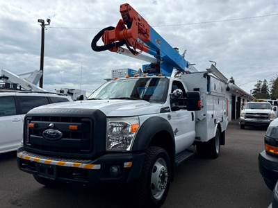 Ford F-550 Mechanic / Service Truck - Automatic