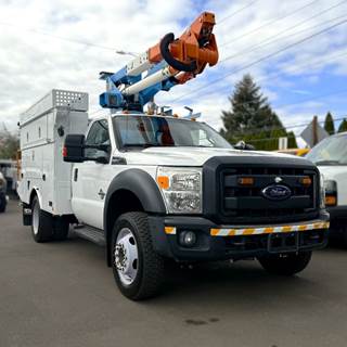 Ford F-550 Mechanic / Service Truck - Automatic