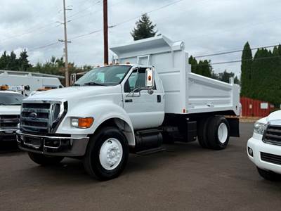 Ford F-750 Mechanic / Service Truck