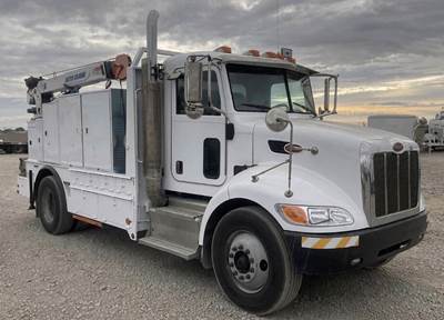 Peterbilt 337 Mechanic / Service Truck