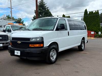 Chevrolet Express Passenger Van - Automatic