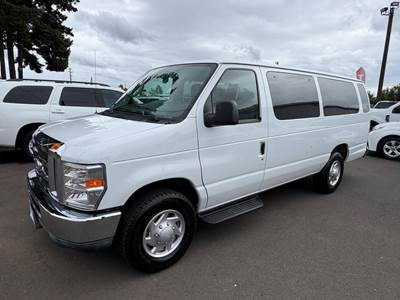 Ford E-Series Passenger Van - Automatic