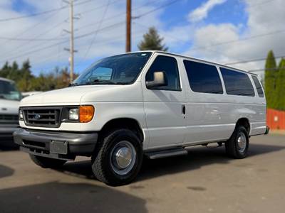 Ford E-Series Passenger Van