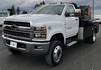 Chevrolet Silverado 4500 4x4 - Service Body - Welder - Air Compressor - Gooseneck