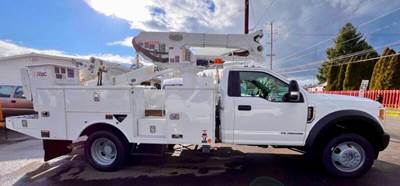 Ford F-550 Super Duty Altec Bucket Truck