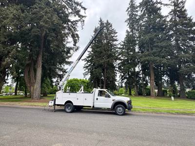 Ford F-550 Cab & Chassis Truck
