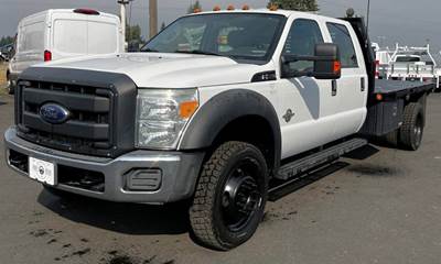 Ford F-550 Crew Cab Cab & Chassis Truck