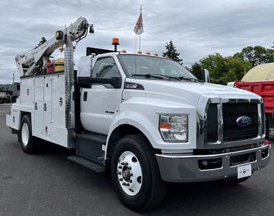 Ford F-750 Regular Cab 6.7L Maintainer Service Truck w/ 10,000 lb Crane