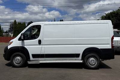 RAM ProMaster Cargo Van - Automatic