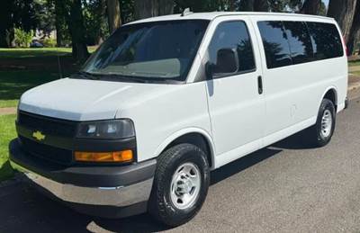 Chevrolet Express Passenger Van - Automatic