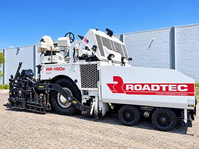 2017 Roadtec RP - 190 E Asphalt Paver - Carlson EZIV10