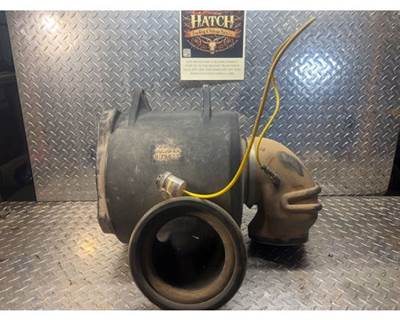 Volvo WIA Right Air Cleaner / Air Filter Housing for a Volvo Truck WIA