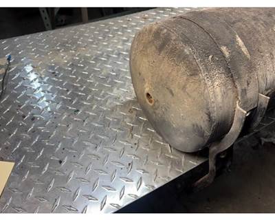 Freightliner FLB HIGH Left Air Tank