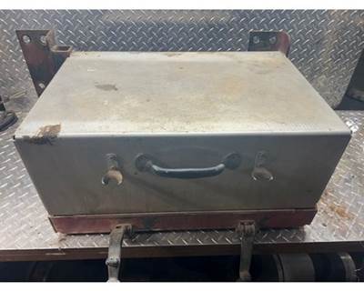Freightliner USF-1E Battery Box