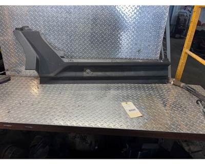 Kenworth T680 Left Chassis Control Module