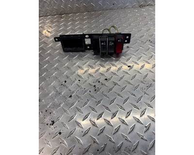 Used 2022 Kenworth T680 Dash/Console with Switches