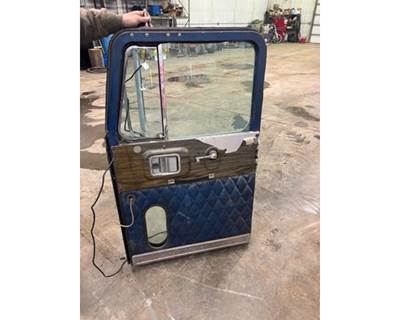 Freightliner FLB HIGH Right Front Door Assembly