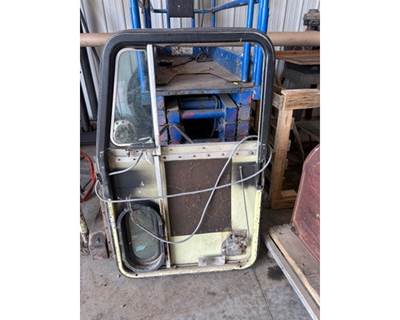 1990 Peterbilt Used Right side Door 
