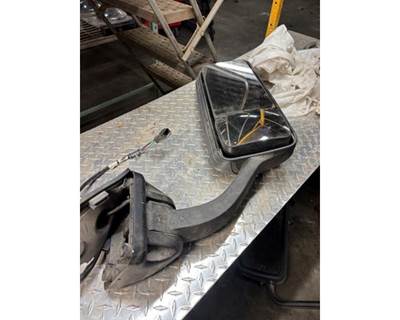 Used Freightliner Cascadia Right  Side Mirror