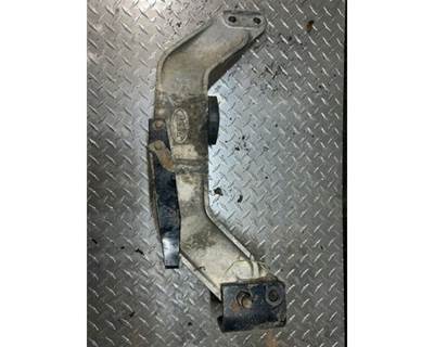 used Peterbilt 379 engine mount  