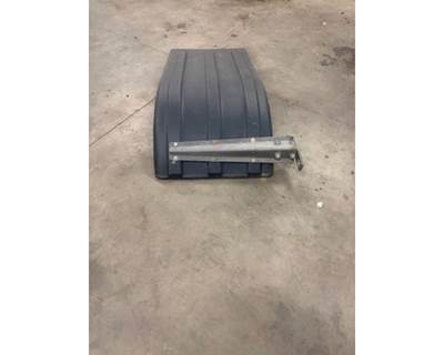 Used Minimizer Plastic Rear Fender 