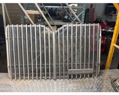 Used International 9200 Grill