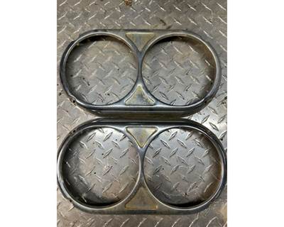 Freightliner FLB HIGH Headlight Assembly