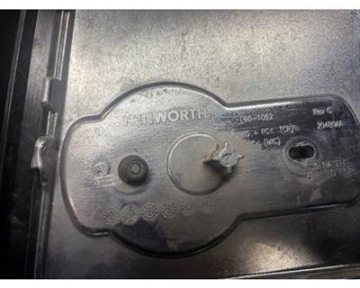 2022 Kenworth T680 Left Hood Trim Intake Assembly, Part # L60-1062