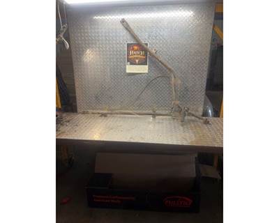 Ford LTL9000 Radiator Core Support