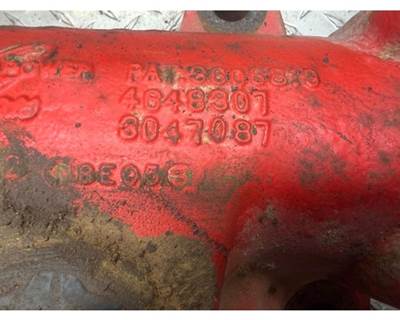 TRW/ROSS W9 Series Right Steering Gear / Rack for a Kenworth W9 Series
