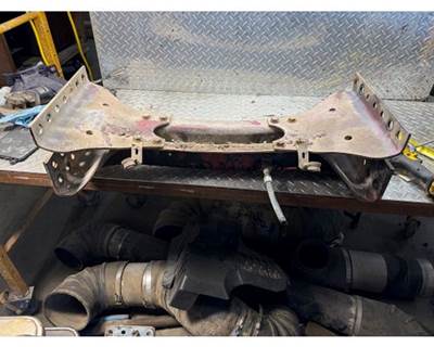 Freightliner USF-1E Suspension Crossmember / K-Frame