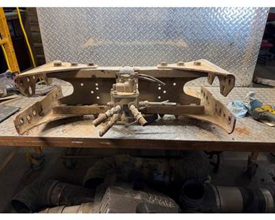 Freightliner USF-1E Suspension Crossmember / K-Frame
