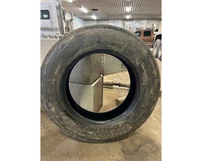 Freightliner USF-1E Tire