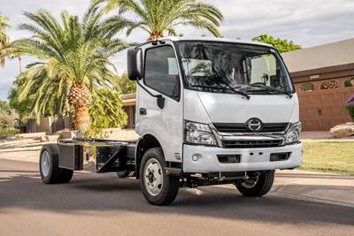 2020 HINO 195 ELECTRIC TRUCK — IMMACULATE, LIKE-NEW CONDITION