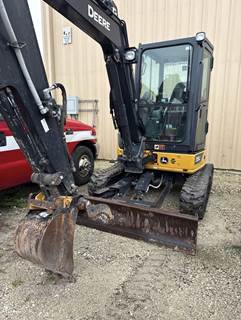 2022 John Deere 35G – ONLY 347 Hours - Enclosed Cab + Hydraulic Thumb