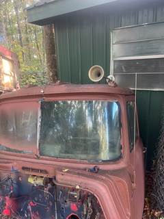 1981 Mack Cab